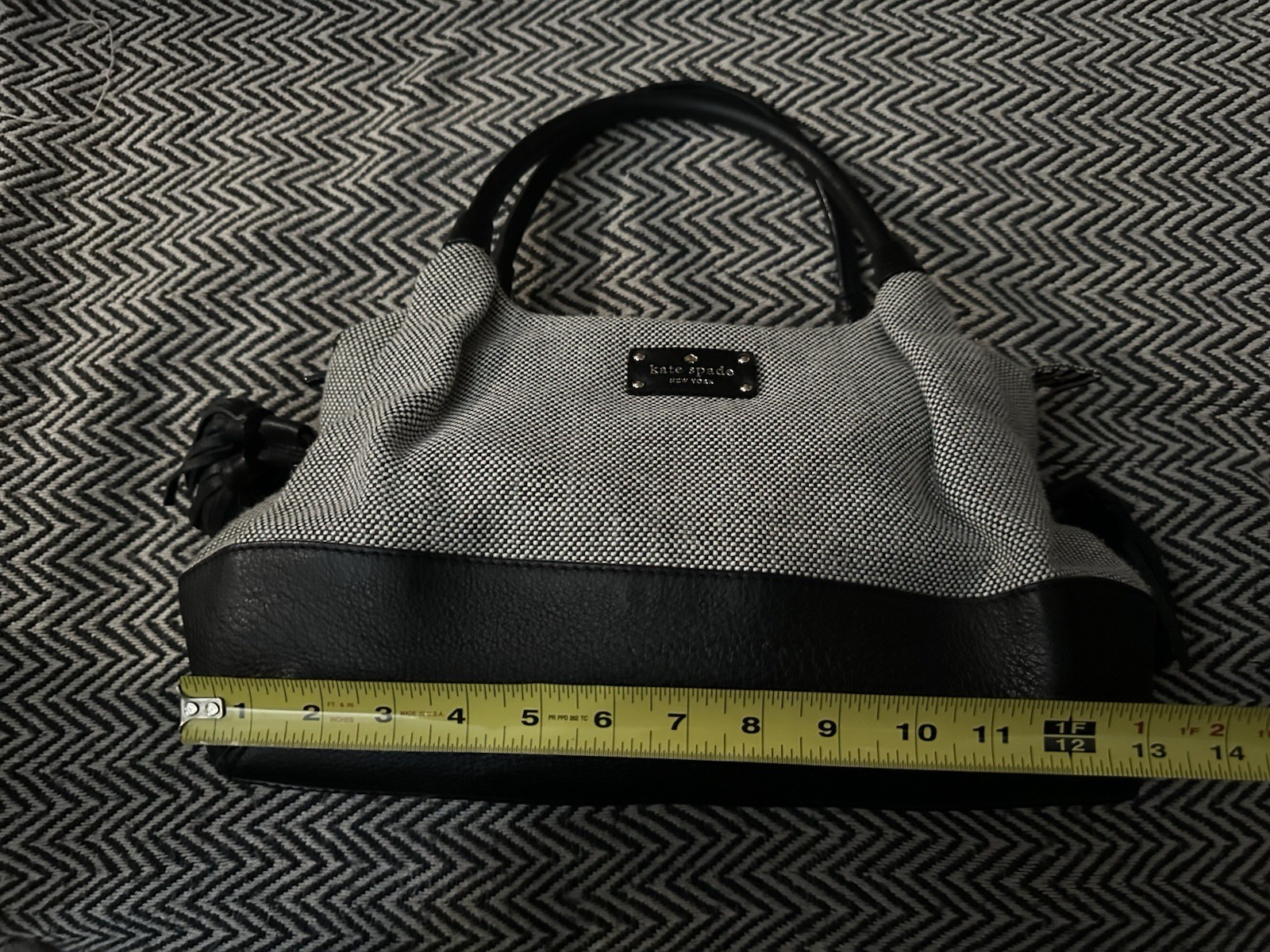 Medium Black - image 8