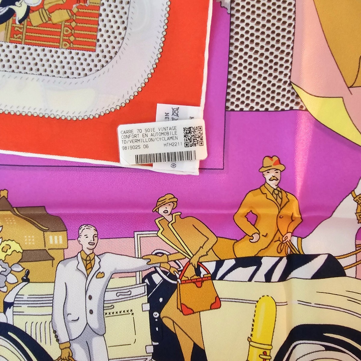 HERMES Soie Vintage Confort En Automobile Carre 70 Silk Scarf