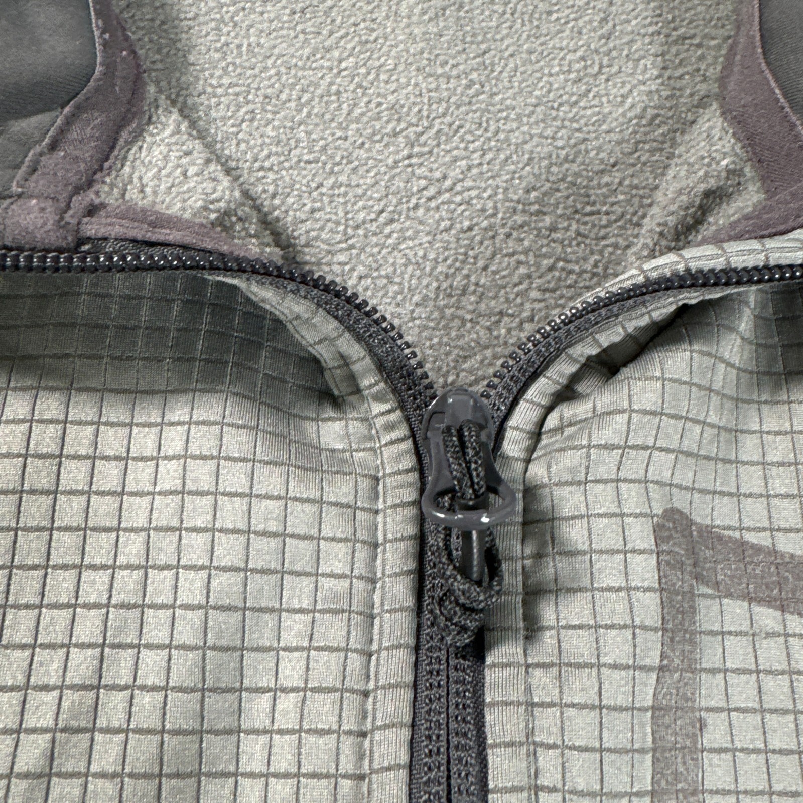 Berghaus Fleece Mens Small Grey 1/4 Zip Long Sleeve Pocket Pullover