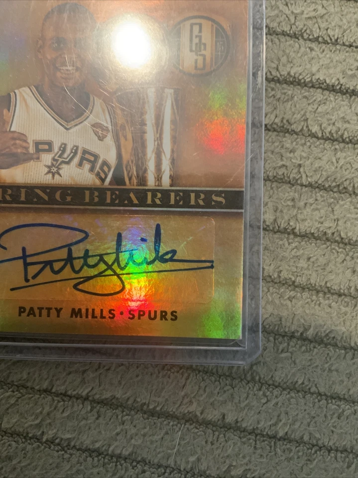 2015-16 Estándar de Oro PATTY MILLS Anillos Rompedores Auto Campeón Autógrafo/199 SP Foto 4 de 4