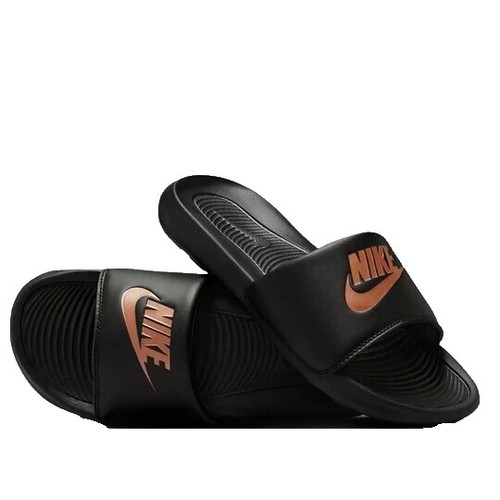 Nike Women display picture 3