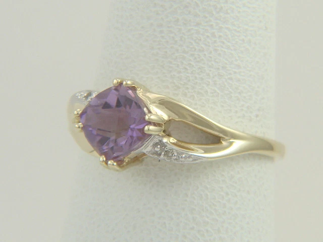 Juego de anillo y collar colgante de diamantes amatista corte tablero a cuadros de oro amarillo de 10 quilates Foto 3 de 4