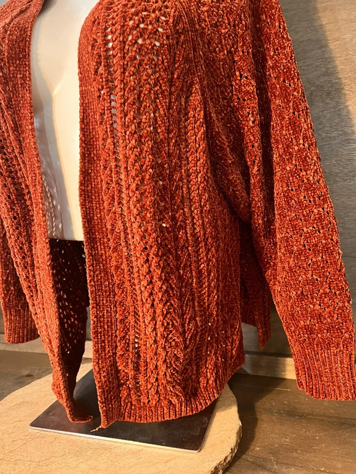 Cárdigan Xhilaration ÓXIDO Manga Larga Junior GRUESO SUAVE Talla XS/S USADO EN EXCELENTE ESTADO ABERTURAS Foto 3 de 4