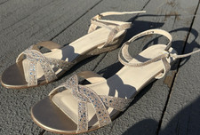 Touch Ups Champagne Rhinestone Strappy Sandals Buckle Block Heel Women's 9.5