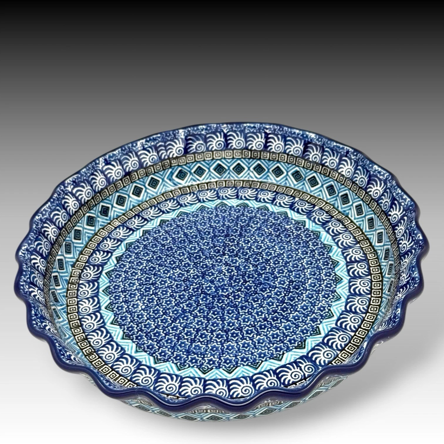 Ceramika Artystyczna Polish Pottery PIE Quiche Dish Fluted Edge 10" Aztec Sky
Opens in a new window