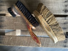 Vintage Brush Lot Red Paint Handle Rustic Cab...