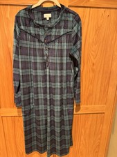 Aria Collection Long Sleeve Plaid Velour Long Nightgown Women  s Small Sleepwear