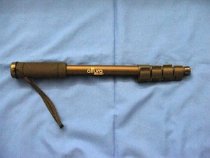 ALTURA PHOTO 62-Inch MONOPOD - Ultra Portable, Light Duty Design  - USED