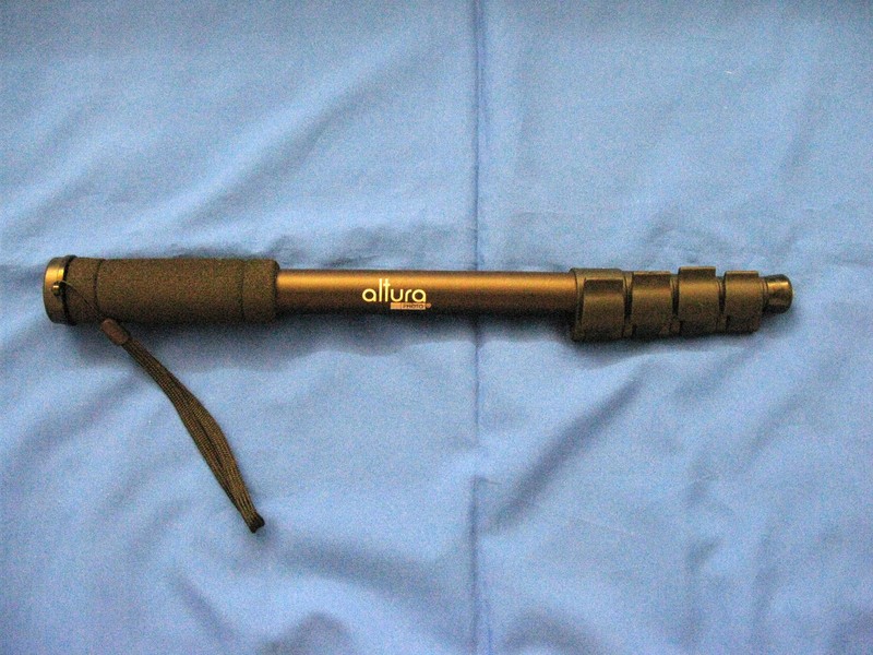 ALTURA PHOTO 62-Inch MONOPOD - Ultra Portable, Light Duty Design  - USED