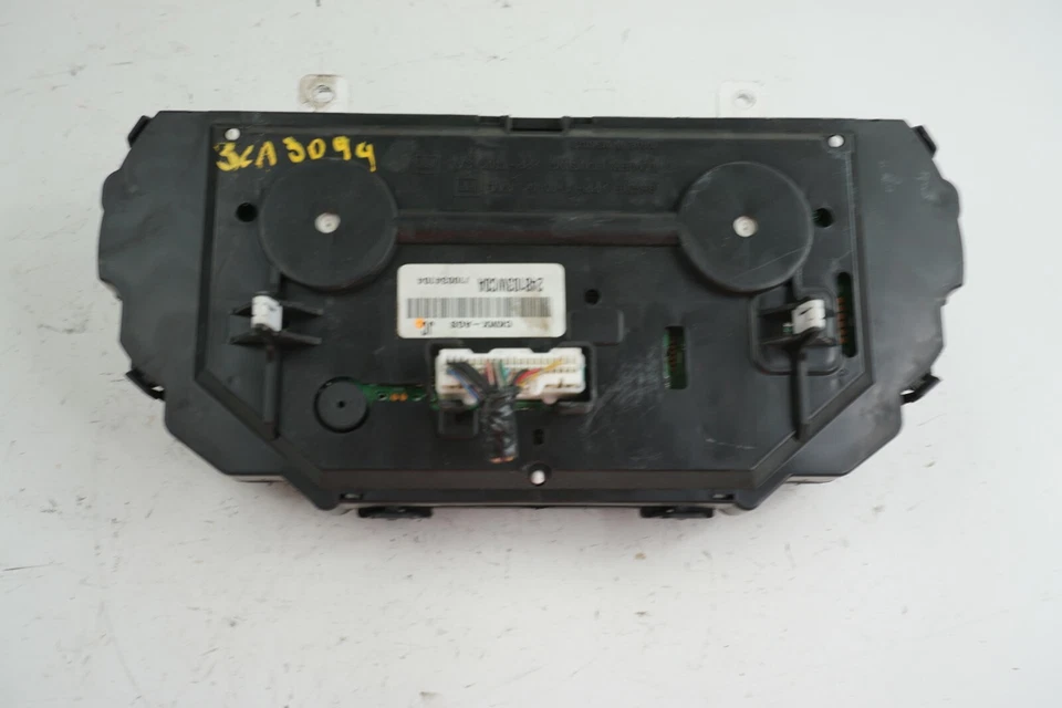 Nissan Versa 2014 velocímetro calibre grupo fabricante de equipos originales Foto 2 de 4