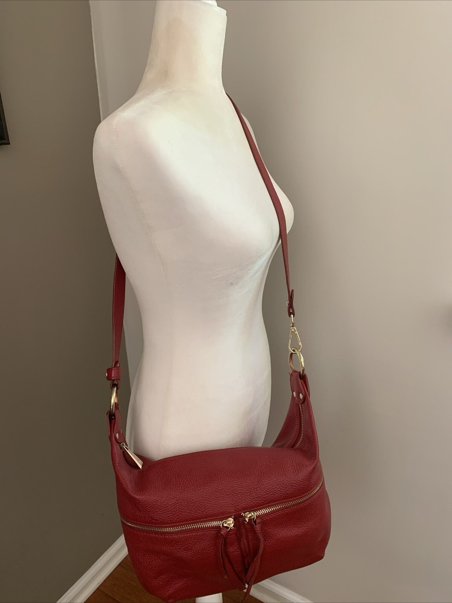 J & C JACKY CELINE PEBBLED LEATHER SHOULDER BAG IN BRILLIANT
