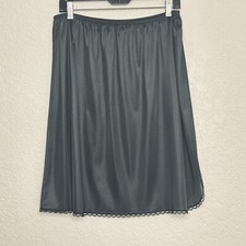 Vintage WonderMaid Half Slip Size 3X Black 100 Antron III Nylon Lace Hem Slit