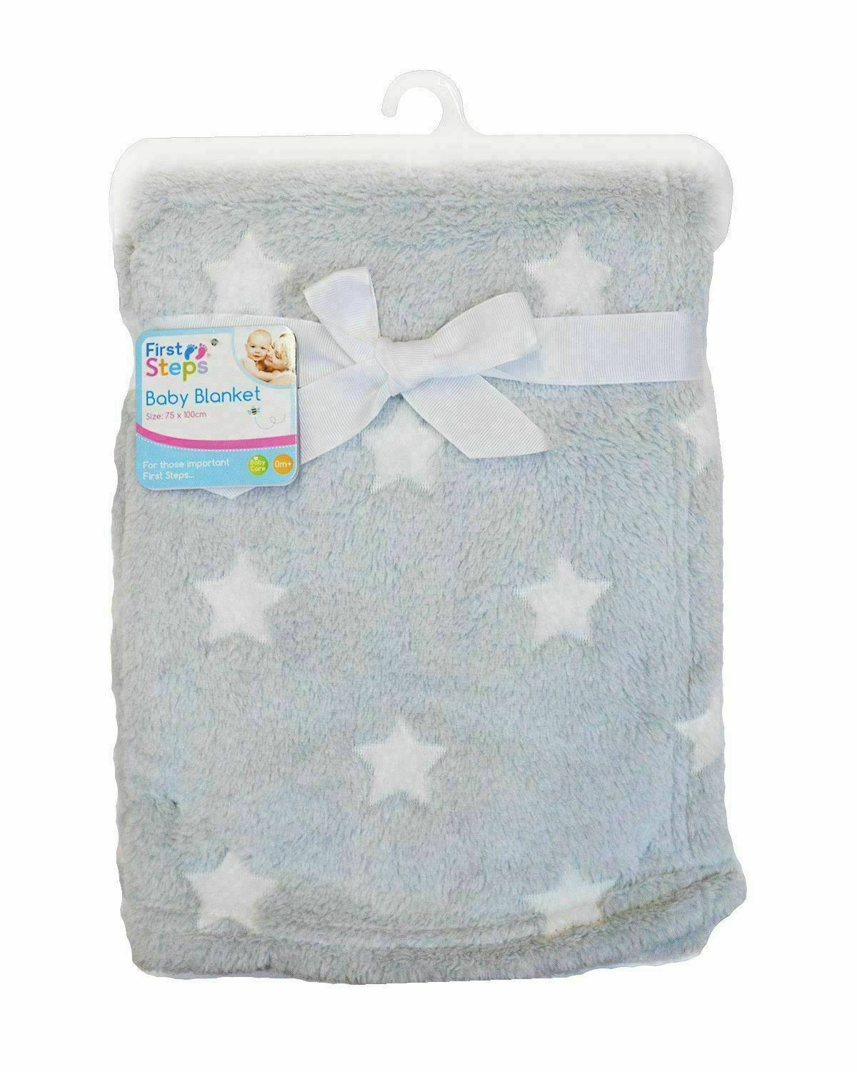Muslin Swaddle Blanket baby boy in Moses Basket Mockup #JZ21 PSD
