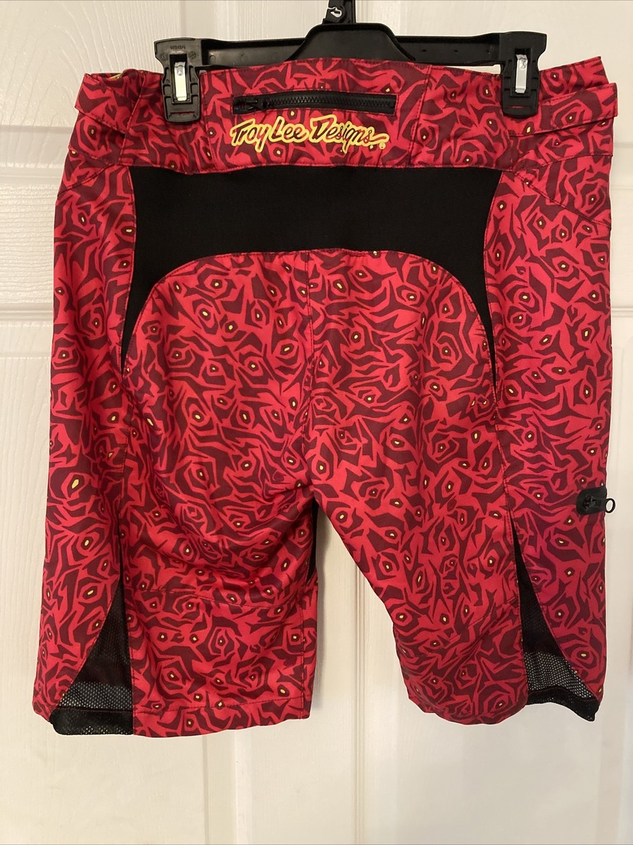 troy lee designs MTB shorts マウンテンバイクウエア Troy Lee Designs Luxe Short Review | Tested & Rated
