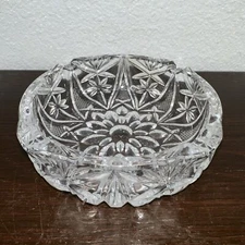 Vintage Crystal Clear 6.5" Round Ashtray Etched Waffle Flowers Cigar Snowflake