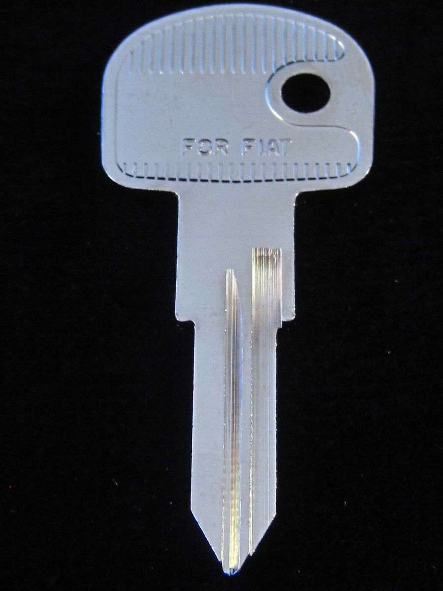 FT46 Key Blank FERRARI 80's-1999, ALFA ROMEO SPIDER 1981-94