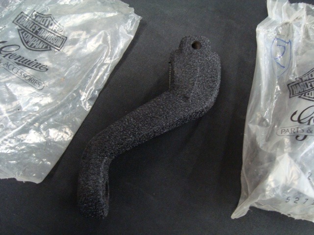 Picture 1 of 3