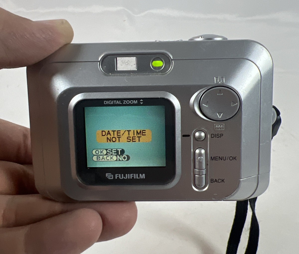Fujifilm FinePix A201 2.0MP Silver Compact Digital Camera - No