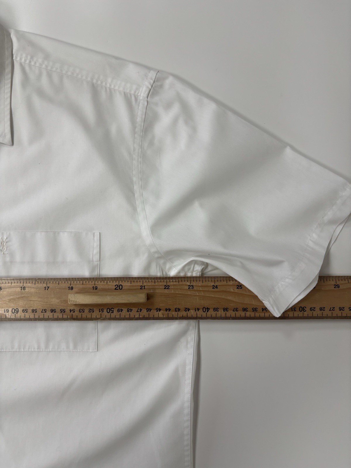 Men's Yves Saint Laurent Short Sleeve White Shirt Size Large thumbnail 12