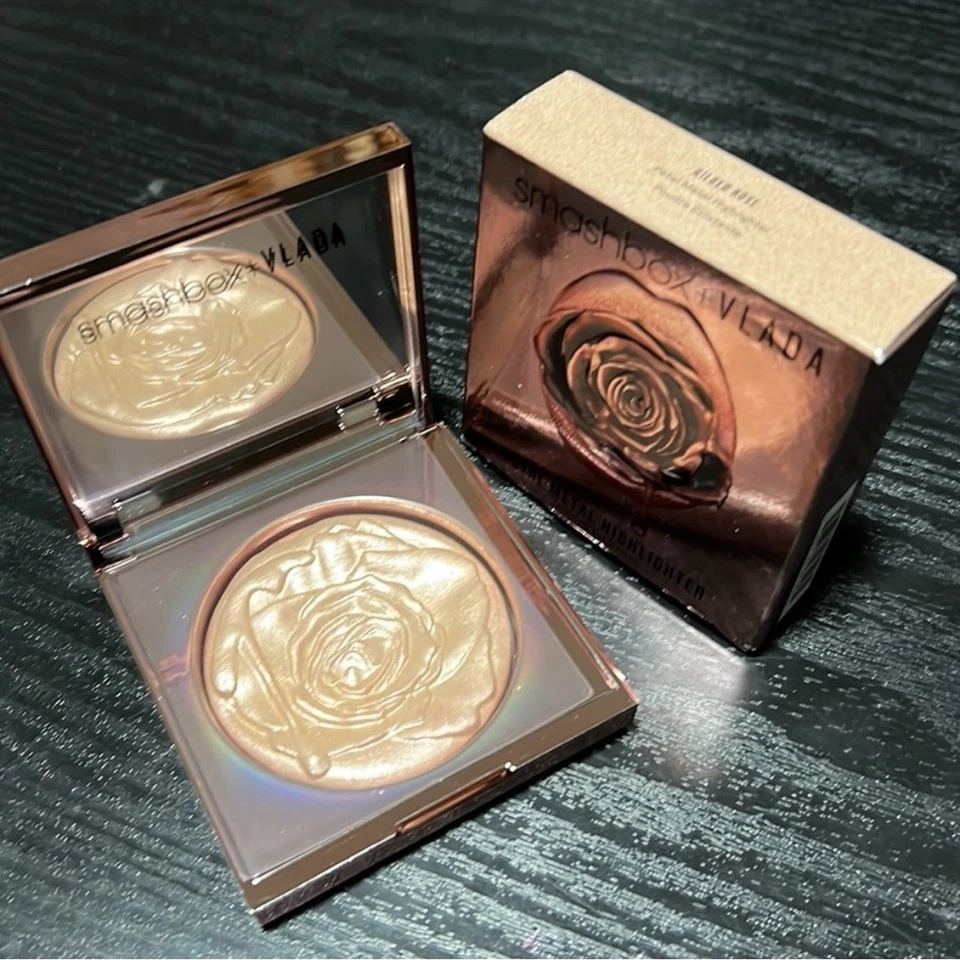 Smashbox Vlada Petal Metal Highlighter - Image 3 of 4