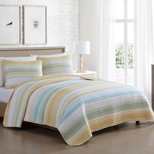 Coralinn Striped 3-Piece Quilt Set, Lightweight, All-Seasons, Full/Queen,