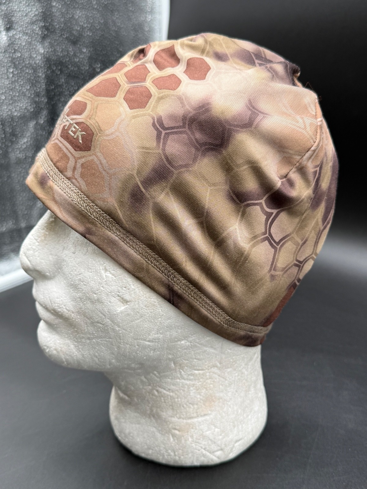 Kryptek Highlander Debossed Reversible Beanie One… - image 2