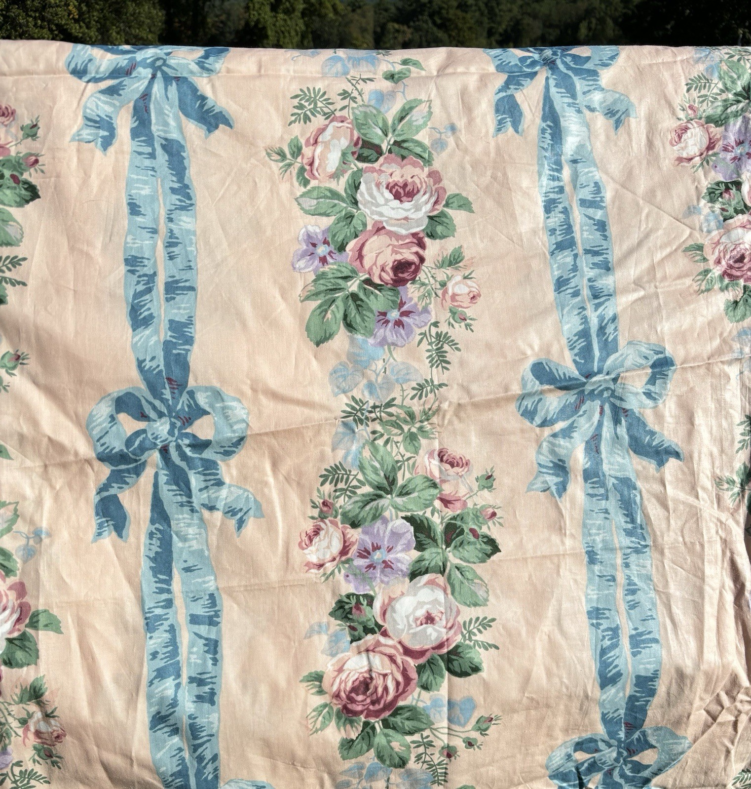 Vtg Mario Buatta Chintz Peach Apricot Fabric Floral Blue Ribbon Bow By The Yard