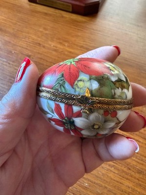 VTG Limoges France Rochard Porcelain Egg-Shaped Trinket Box Floral Design - DS31