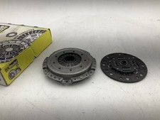 DISCO DE EMBRAGUE Y PLACA DE PRESIÓN SOLAMENTE: kit de embrague LUK 17013, vendido como se muestra