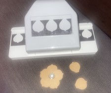 EK Flower Or Border Craft Paper Punch