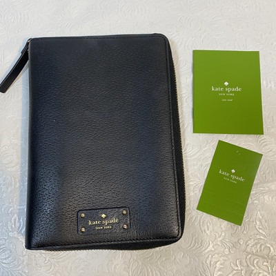 Kate Spade New York Black Leather 6 Ring Zip Around Personal