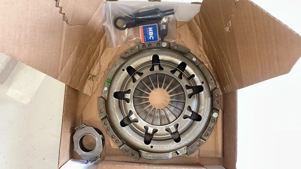 Kit embrague transmisión LUK 16-062 (Toyota, Lexus, Pontiac, Scion) Foto 3 de 4