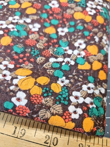 Vintage Kettle Cloth Linen Type Fabric Cotton FLOWER POWER Small Fruit 1.75YARDS - Picture 5 of 5