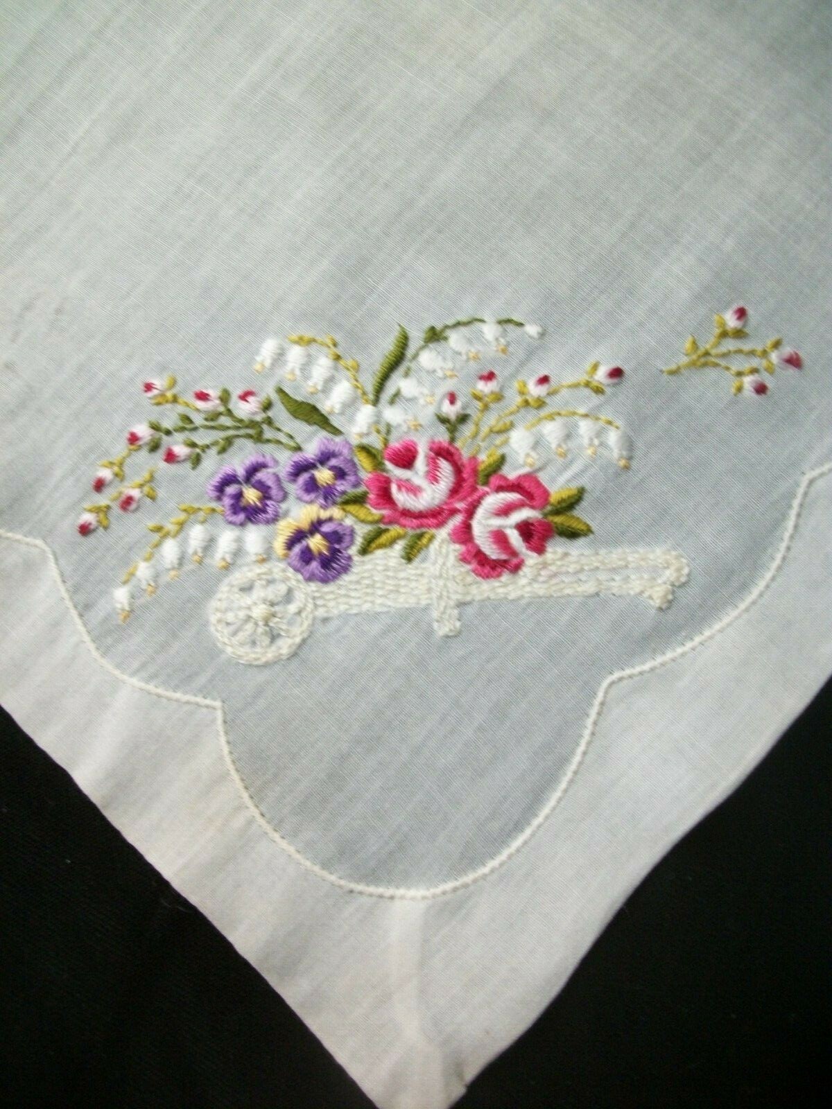 Handkerchief Pink Purple White Flowers Hankie Emb Hanky 1173