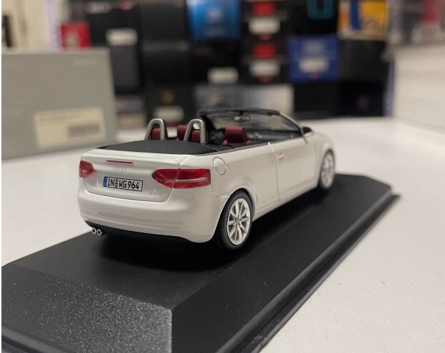 1/43 MINICHAMPS AUDI A3 cabriolet 2008-13 CAR DIE CAST MODEL WHITE