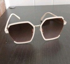 Chic Vintage Oversize UV400 Sunglasses for Women