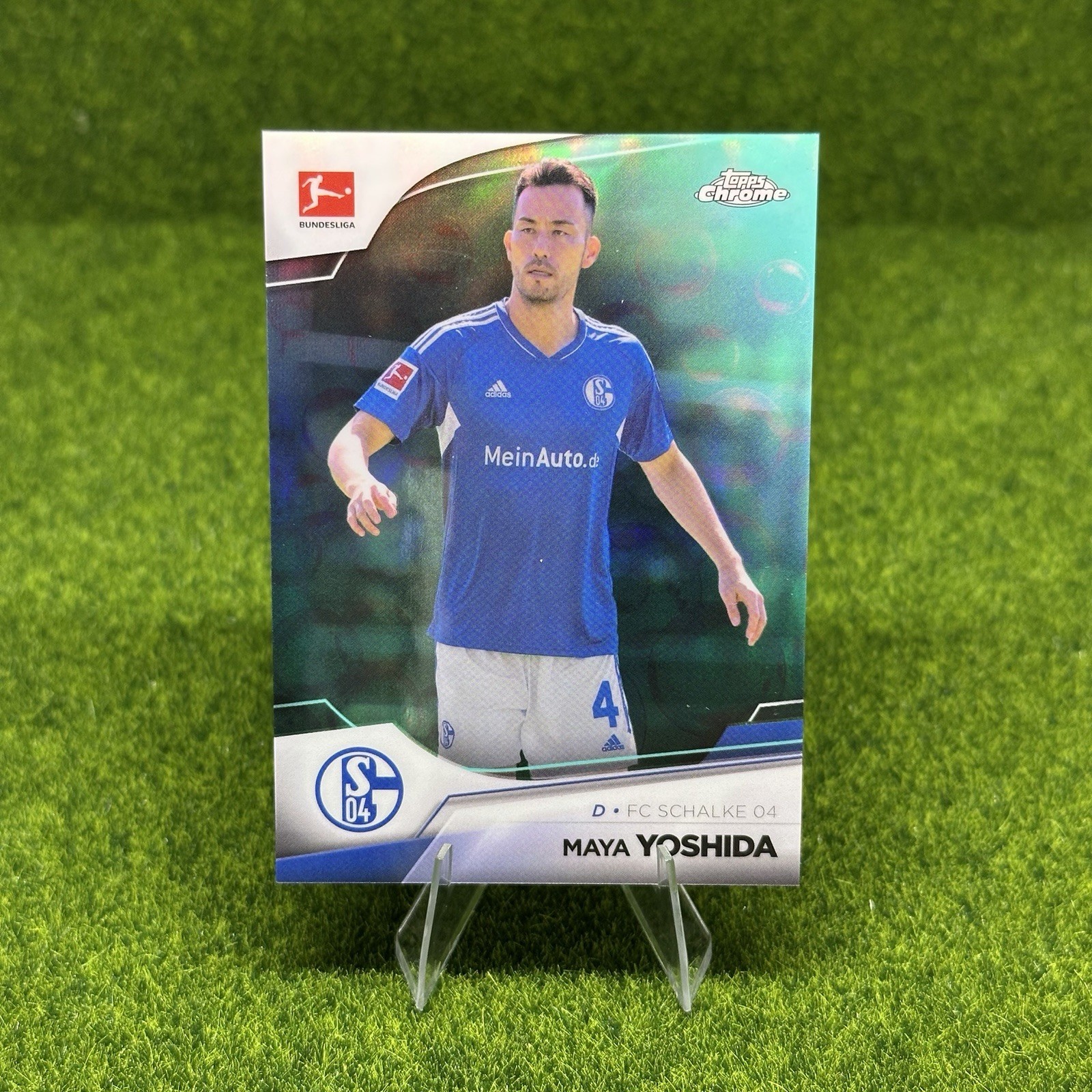 2022 Topps Chrome Bundesliga Aqua Bubbles Wave Refractor /275 Maya Yoshida #85