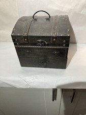 Garage Find Wooden Chest Opens Up and Has A separate Lower Drawer In Decent Cond