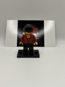 LEGO Minifigure Female In Red Corset CTY0327 City Town 10229 Winter Village