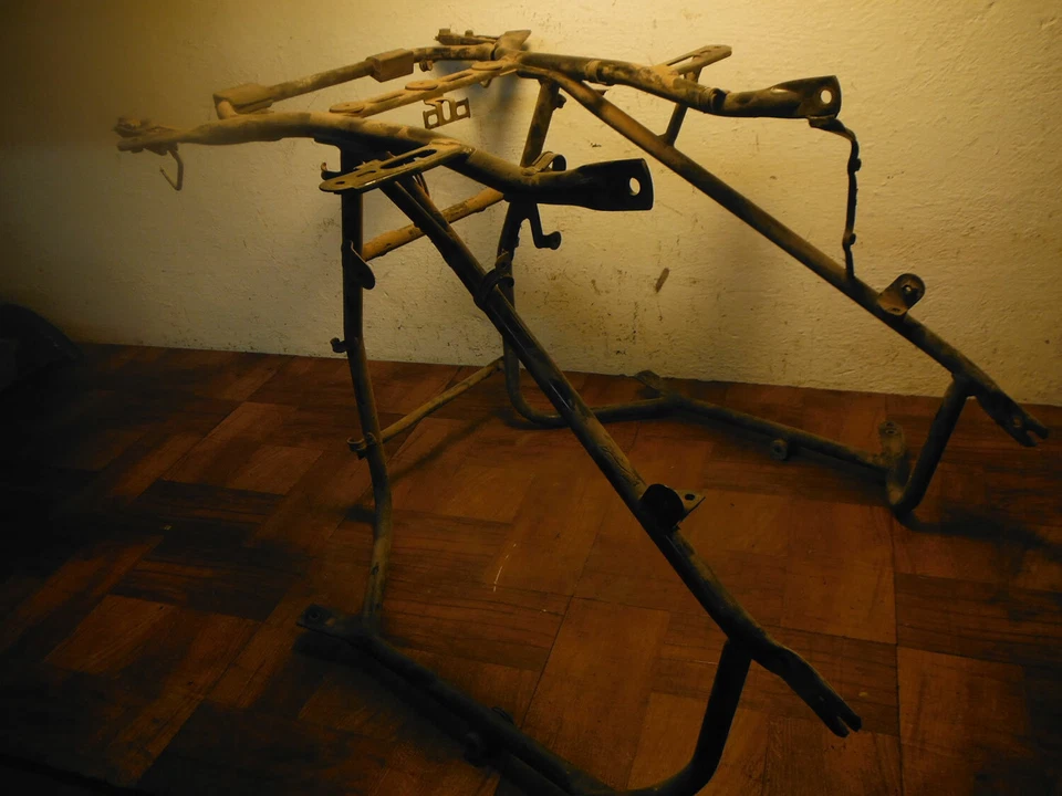 88-00 HONDA GOLDWING GL1500 GL 1500 ALFORJA SUB BASTIDOR SOPORTES Foto 2 de 4