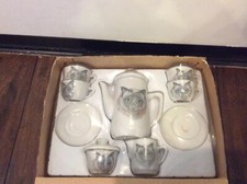 Porcelain Cat 13 Pc Tea Set