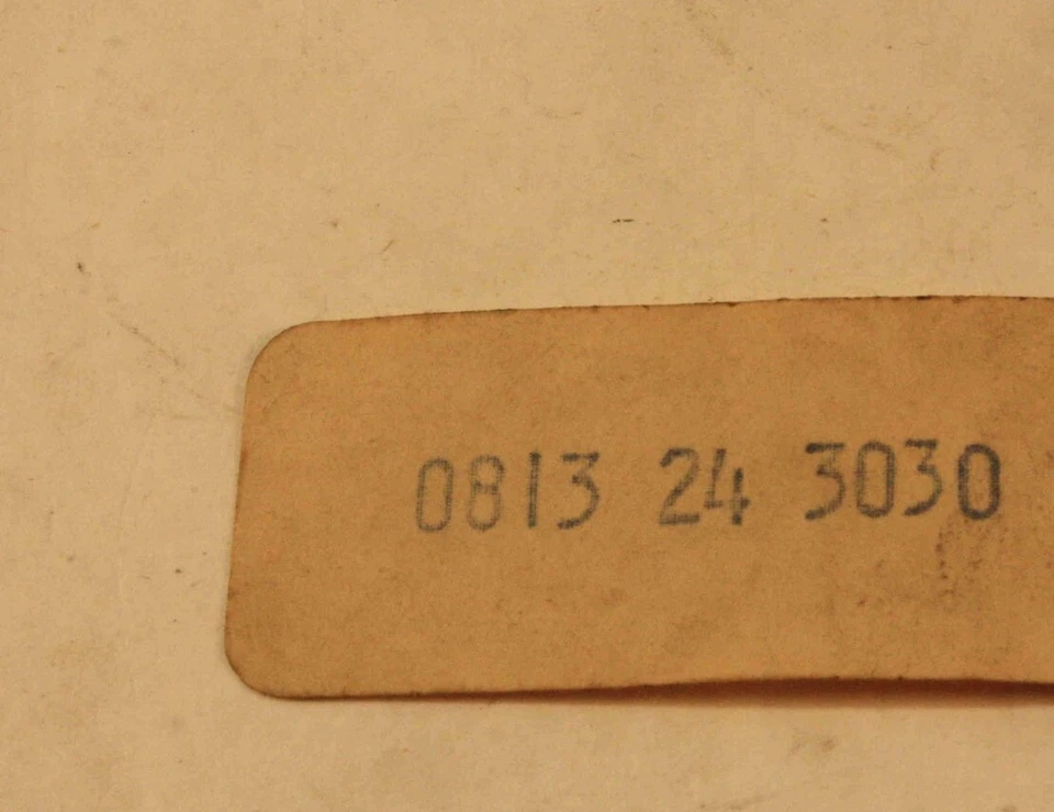 Rotor de encendido 0813-24-3030 para distribuidores gemelos MAZDA R100 RX2 RX3 1971-1973 Foto 3 de 3