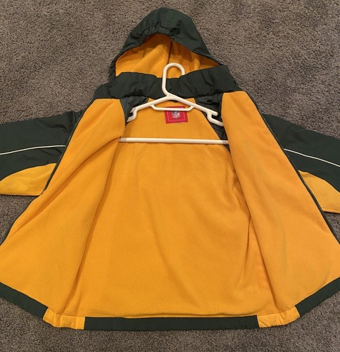 NFL Green Bay Packer Unisex Youth Hooded Winter Jacket Size 8 Full Zip READ - Picture 6 of 8