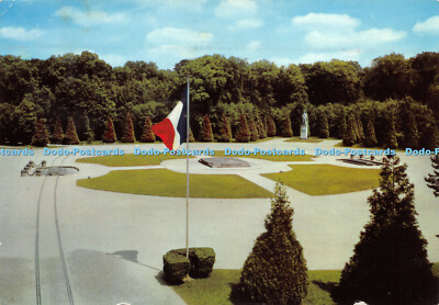 D016447 Foret de Compiegne. Le Carrefour de l Waffenstillstand. Duquesnoy. 1967