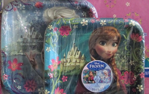 FROZEN Disney Birthday Party Supply Kit Pack for 16 w/ Invitations & Thank yous - Picture 2 of 6