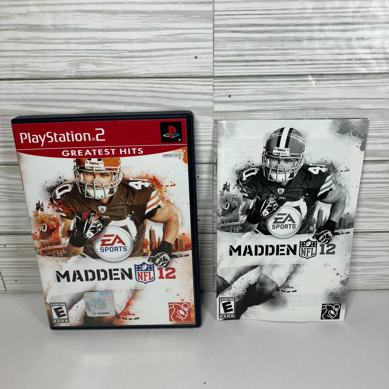 Madden NFL 12 PS2 Playstation 2 2012 Estuche y Manual solo Limpio GH Sin Juego
