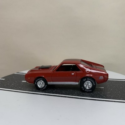 Johnny Lightning Classic Gold #10 1969 AMC Custom AMX Javelin Red
