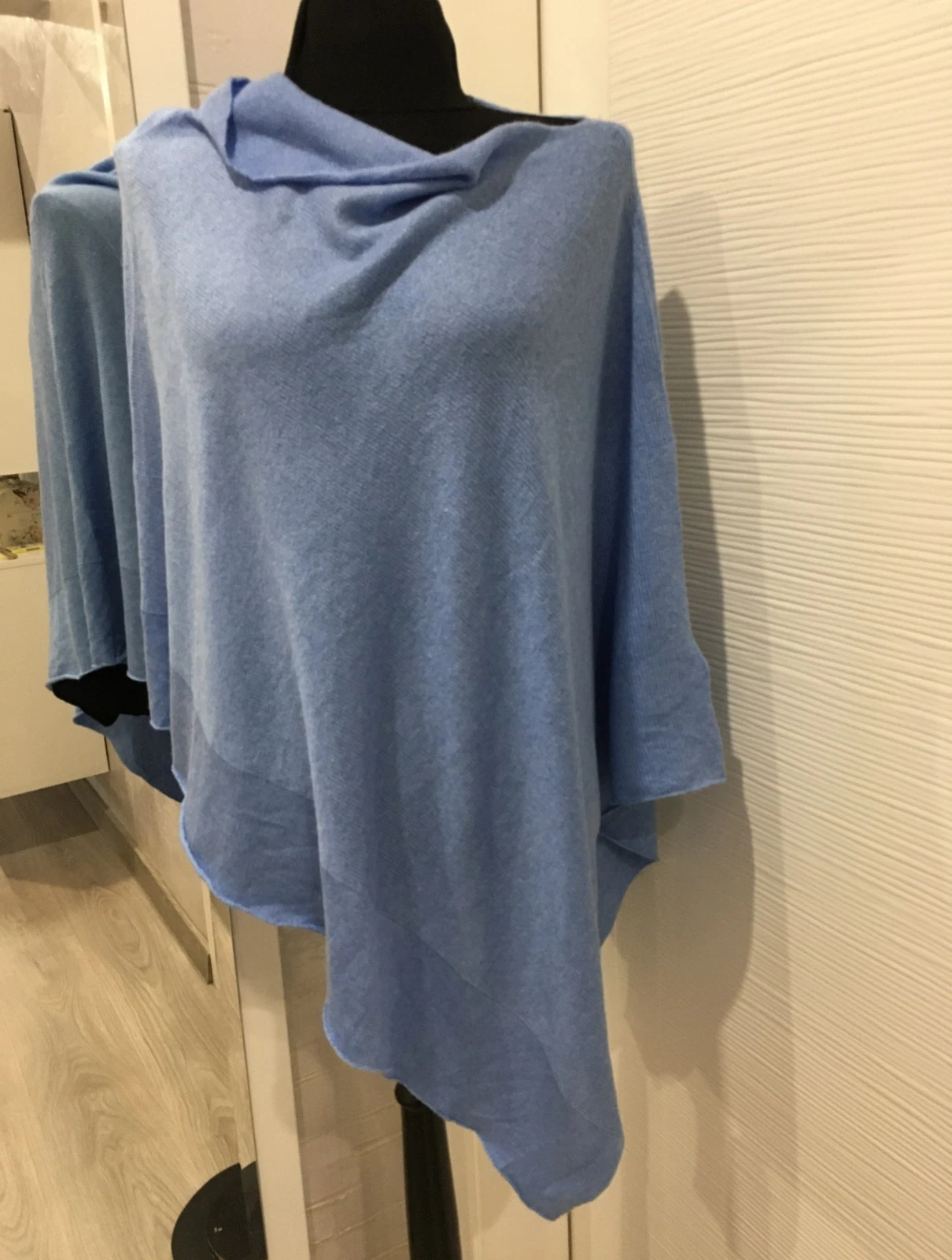 PETER HAHN Silk and Cashmere Blue Poncho