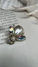 Adorable Modern Bug Brooch Pin AB Rhinestone Faux Pearl Costume Jewelry AS IS 🧡