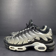 Nike Air Max Plus TN Black Metallic Silver Sneakers DM0032-003 Black/White Sz